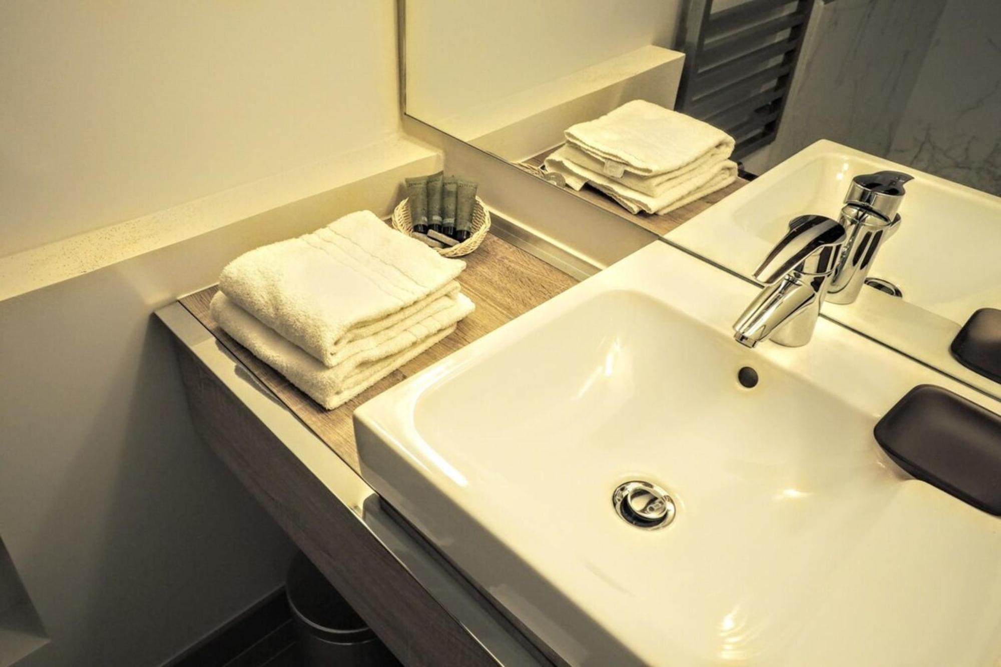 Molière ChicSuites Paris Extérieur photo